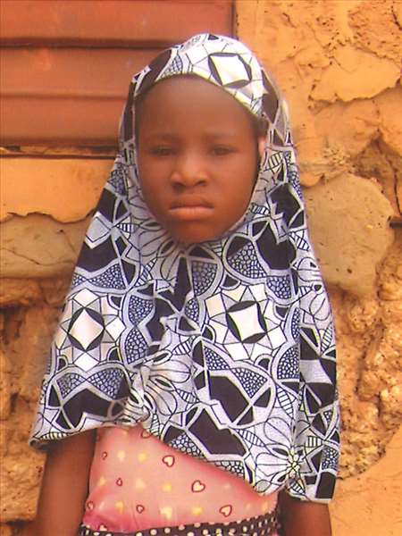 أليمة رسماني تينغا سانا